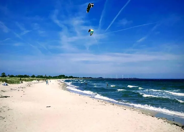 6 Person In Sydals-by Traum *