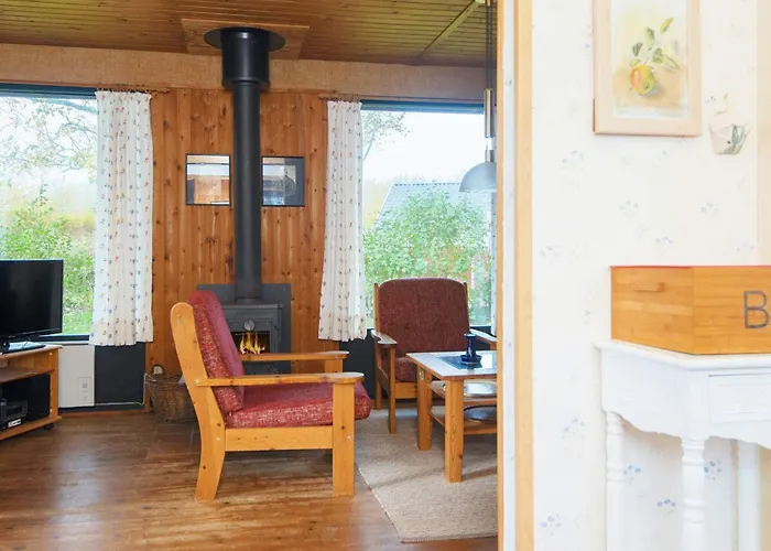 6 Person In Sydals-by Traum *